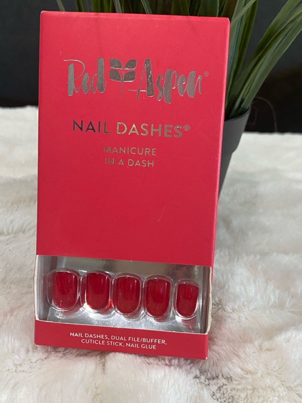 Red Aspen Red Press-On Nail Dashes – Instant Manicure